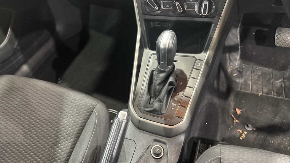 Used Volkswagen Polo 2018 for sale - 76983988: Photo 35