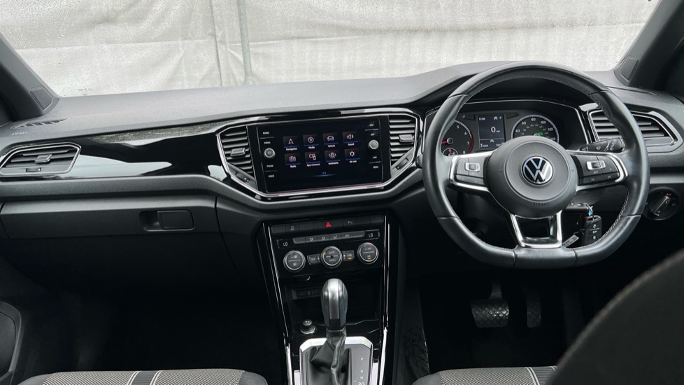 Used Volkswagen T-Roc 2021 for sale - 76501602: Photo 11
