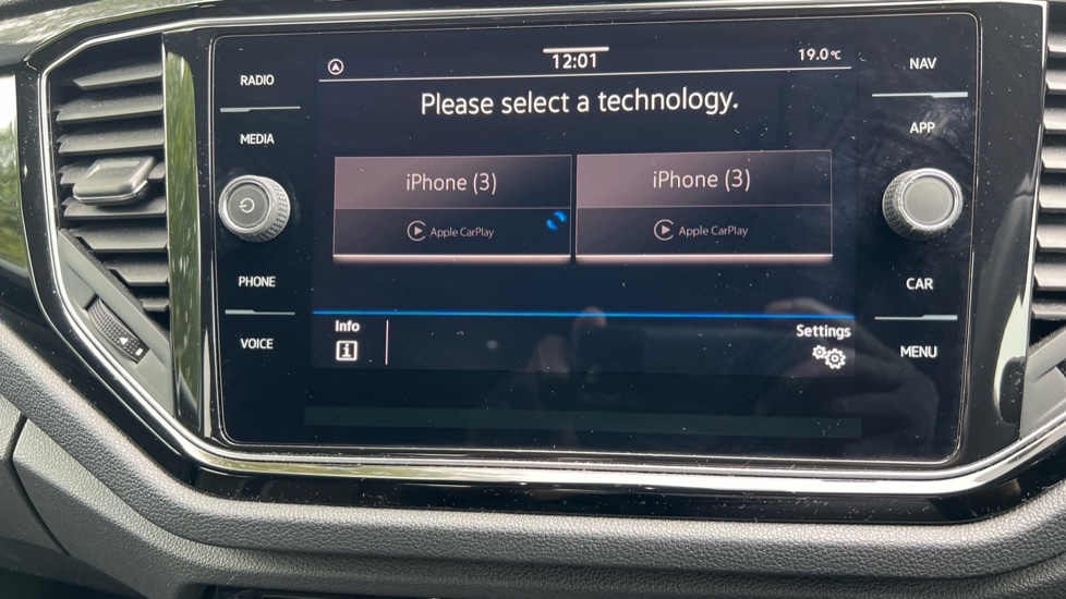 Used Volkswagen T-Roc 2021 for sale - 76501602: Photo 49