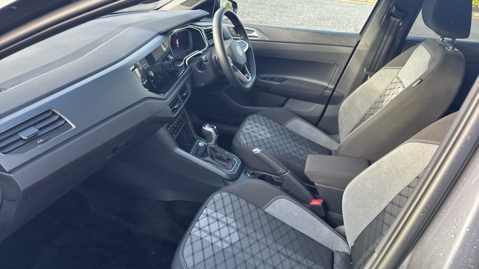 Used Volkswagen Polo 2025 for sale - 77035987: Photo 2