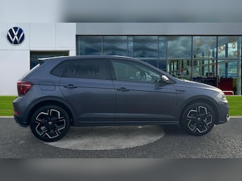 Used Volkswagen Polo 2025 for sale - 77035987: Photo