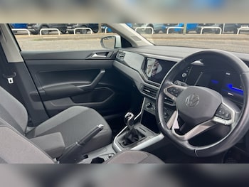 Used Volkswagen Polo 2021 for sale - 76244482: Photo