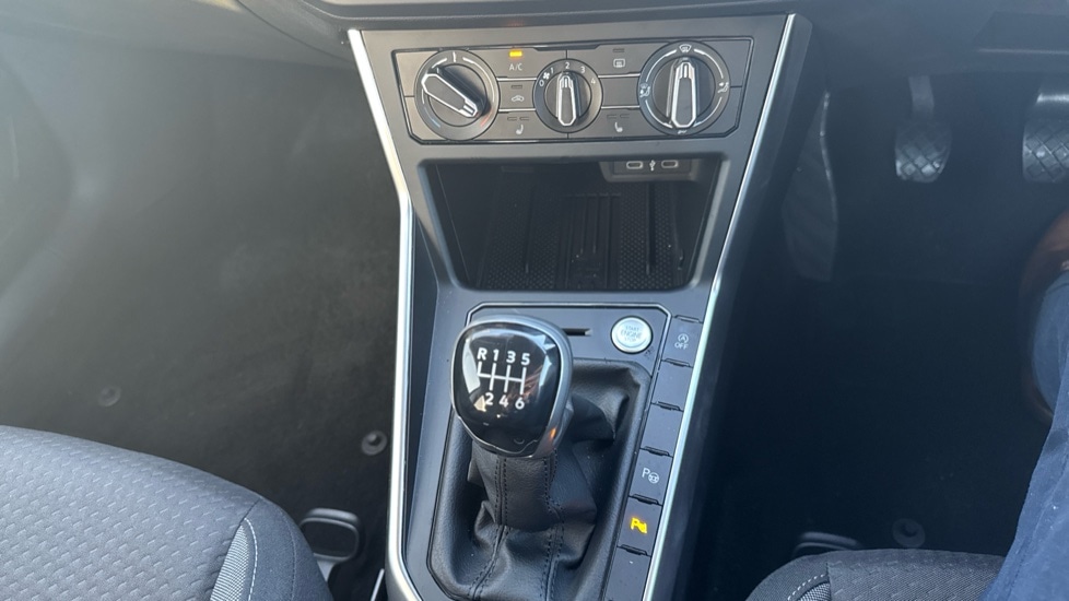 Used Volkswagen Taigo 2025 for sale - 77036016: Photo 35