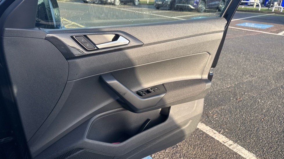 Used Volkswagen Taigo 2025 for sale - 77036016: Photo 36