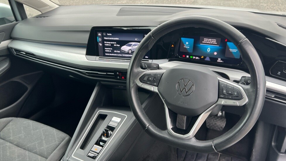 Used Volkswagen Golf 2023 for sale - 76544516: Photo 12