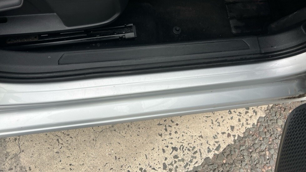 Used Volkswagen Golf 2023 for sale - 76544516: Photo 40