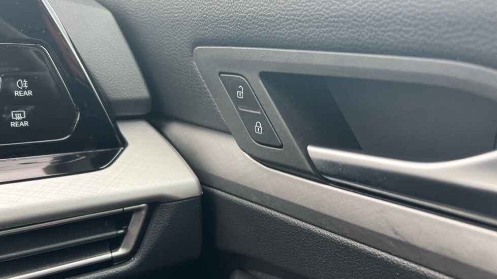 Used Volkswagen Golf 2023 for sale - 76544516: Photo 48