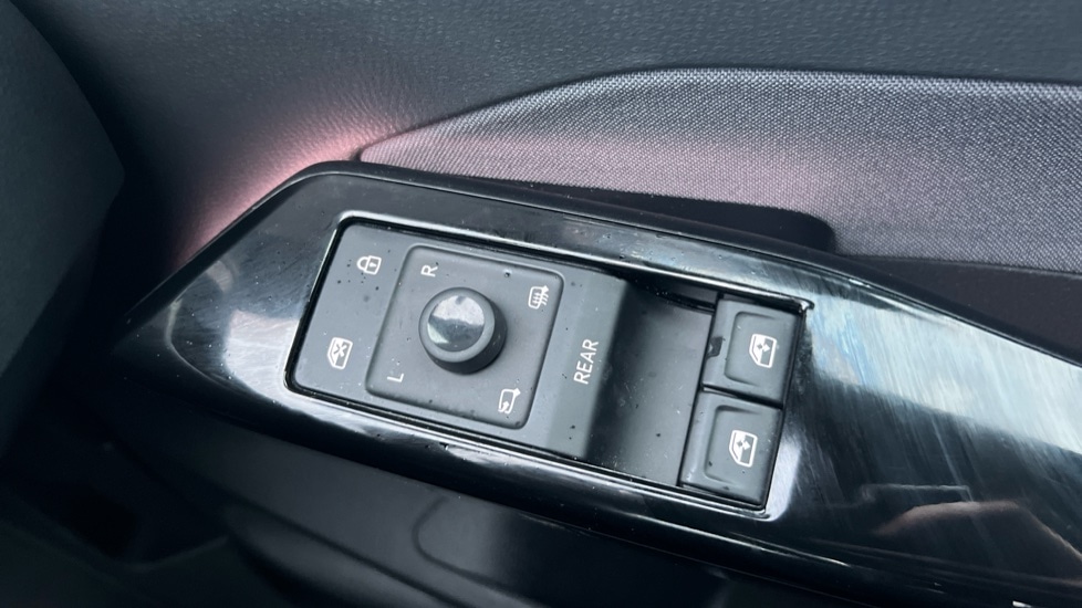 Used Volkswagen ID.3 2021 for sale - 76552416: Photo 37