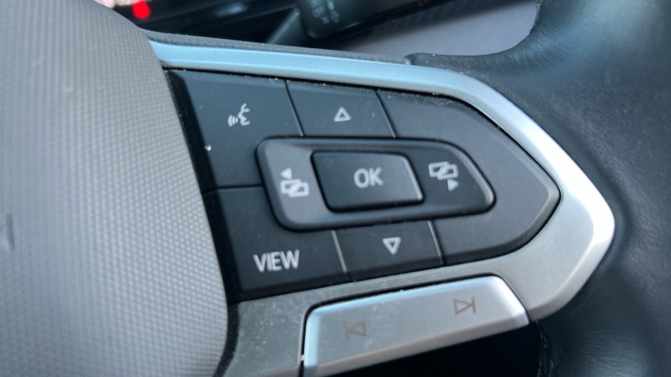 Used Volkswagen T-Cross 2023 for sale - 76557001: Photo 30