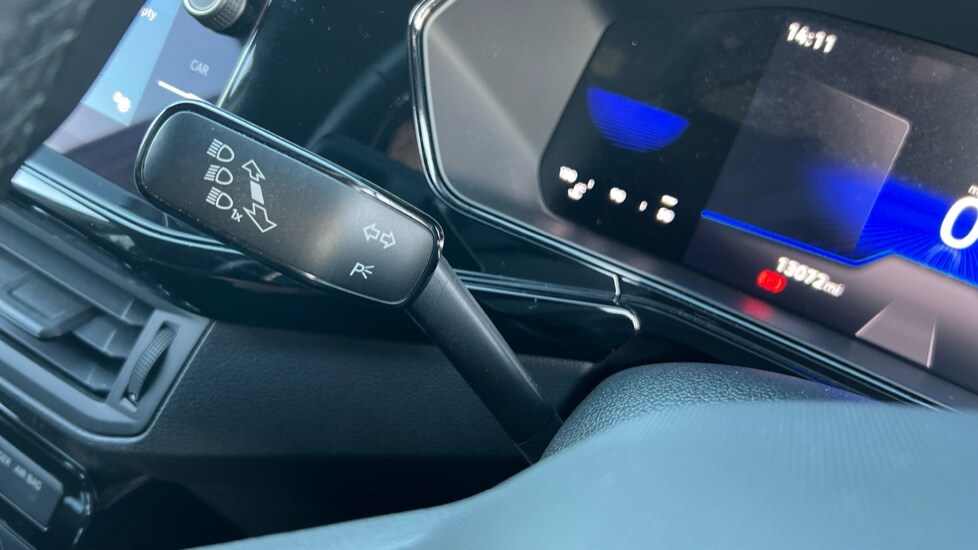 Used Volkswagen T-Cross 2023 for sale - 76557001: Photo 33