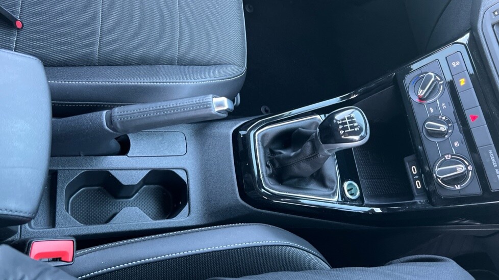 Used Volkswagen T-Cross 2023 for sale - 76557001: Photo 35