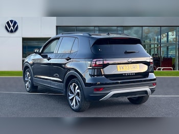 Used Volkswagen T-Cross 2023 for sale - 76557001: Photo