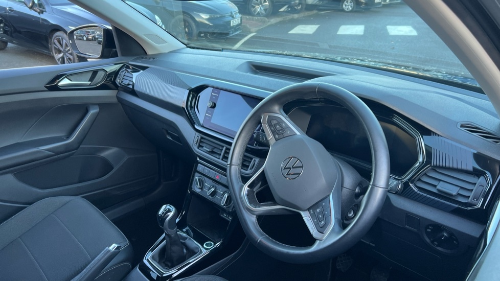 Used Volkswagen T-Cross 2023 for sale - 76557001: Photo 6