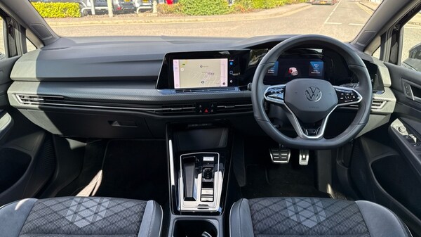 Used Volkswagen Golf 2024 for sale - 75783764: Photo 12