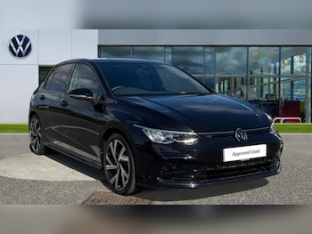 Volkswagen - Golf