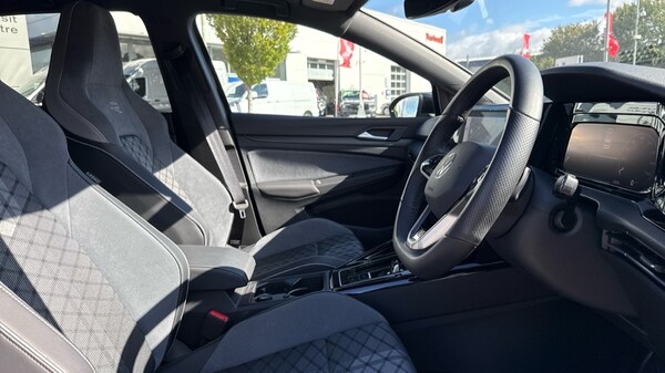 Used Volkswagen Golf 2024 for sale - 75783764: Photo 26