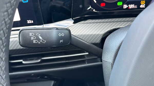 Used Volkswagen Golf 2024 for sale - 75783764: Photo 33
