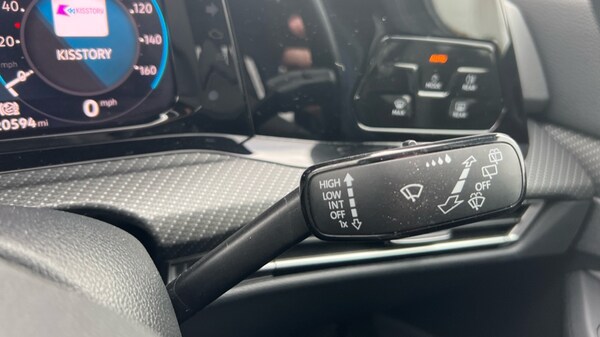 Used Volkswagen Golf 2022 for sale - 76297518: Photo 32