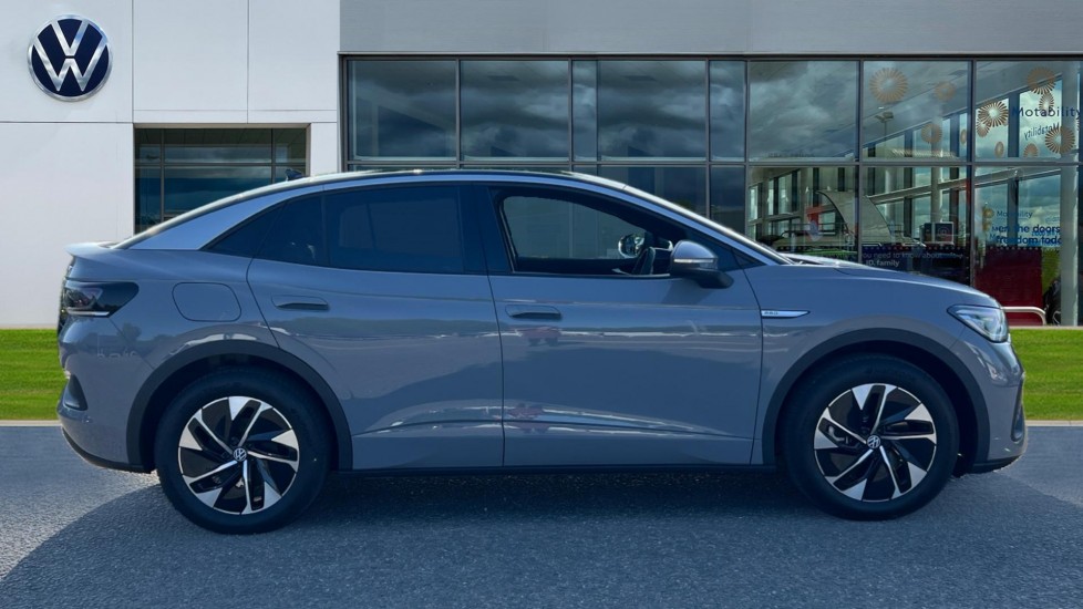 Used Volkswagen ID.5 2025 for sale - 76915088: Photo 4