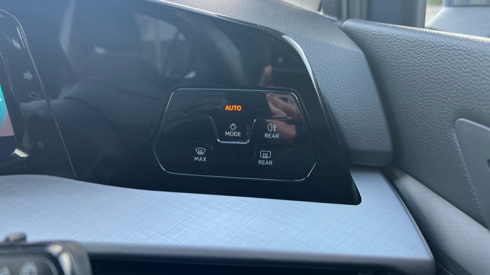 Used Volkswagen Golf 2024 for sale - 76567949: Photo 41