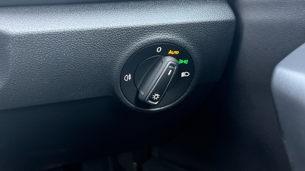 Used Volkswagen T-Roc 2025 for sale - 76568015: Photo 46