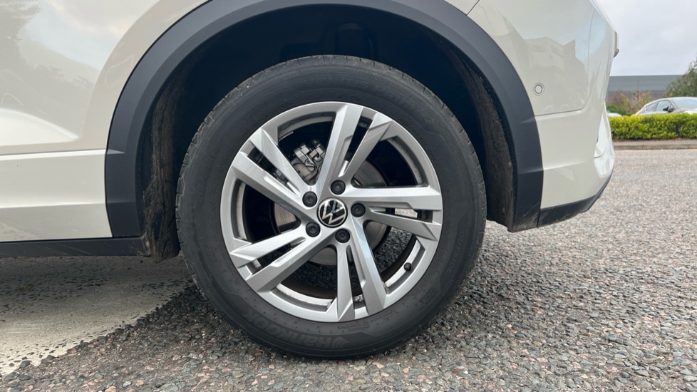 Used Volkswagen T-Roc 2025 for sale - 76568015: Photo 5