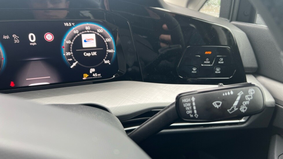 Used Volkswagen Golf 2025 for sale - 76475097: Photo 24