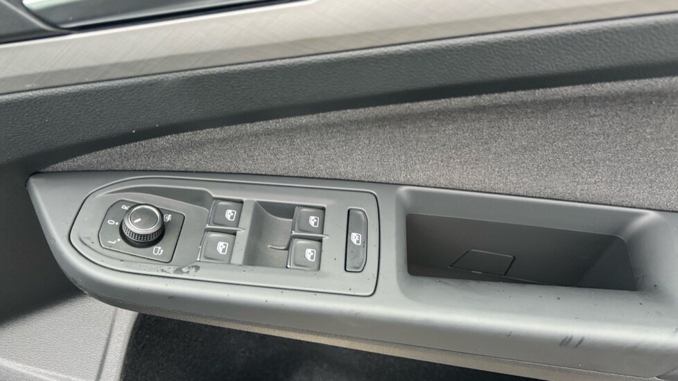 Used Volkswagen Golf 2025 for sale - 76475097: Photo 30