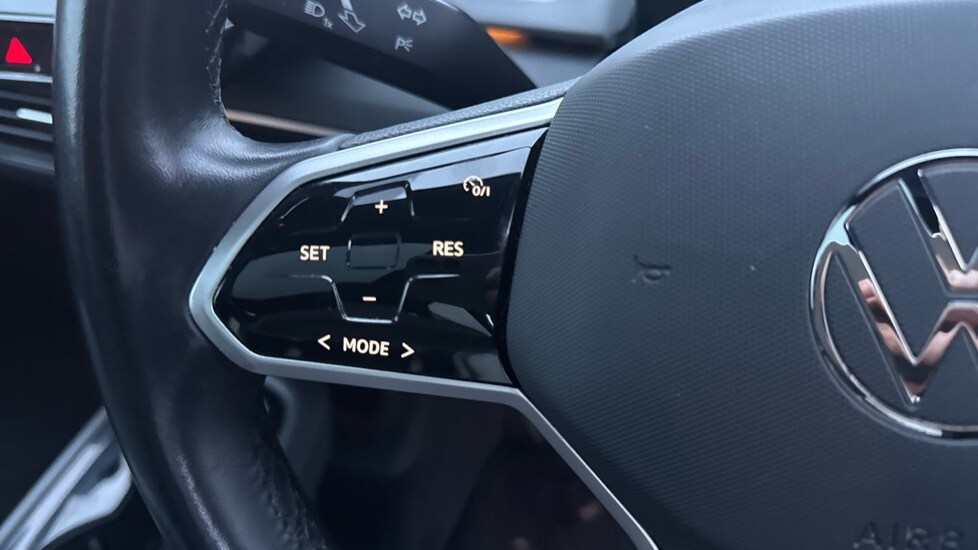 Used Volkswagen ID.3 2021 for sale - 76552411: Photo 30