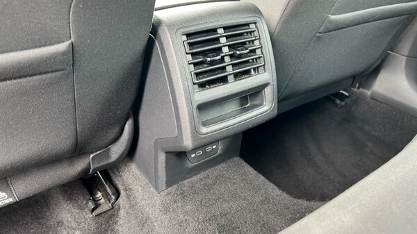 Used Volkswagen Golf 2022 for sale - 75688504: Photo 42