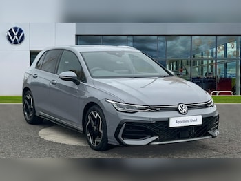 Volkswagen - Golf