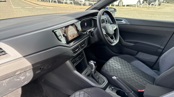 Used Volkswagen Polo 2024 for sale - 75783875: Photo 2