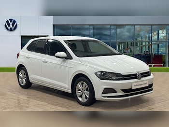 Used Volkswagen Polo 2018 for sale - 77047597: Photo