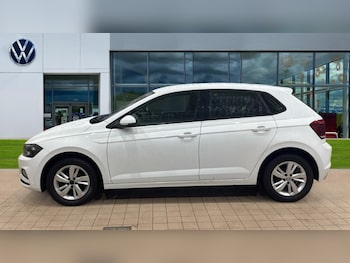 Used Volkswagen Polo 2018 for sale - 77047597: Photo