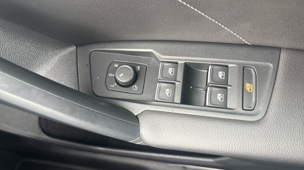 Used Volkswagen Tiguan 2023 for sale - 75565442: Photo 37