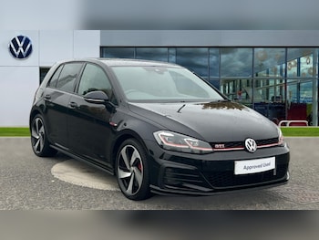 Volkswagen - Golf
