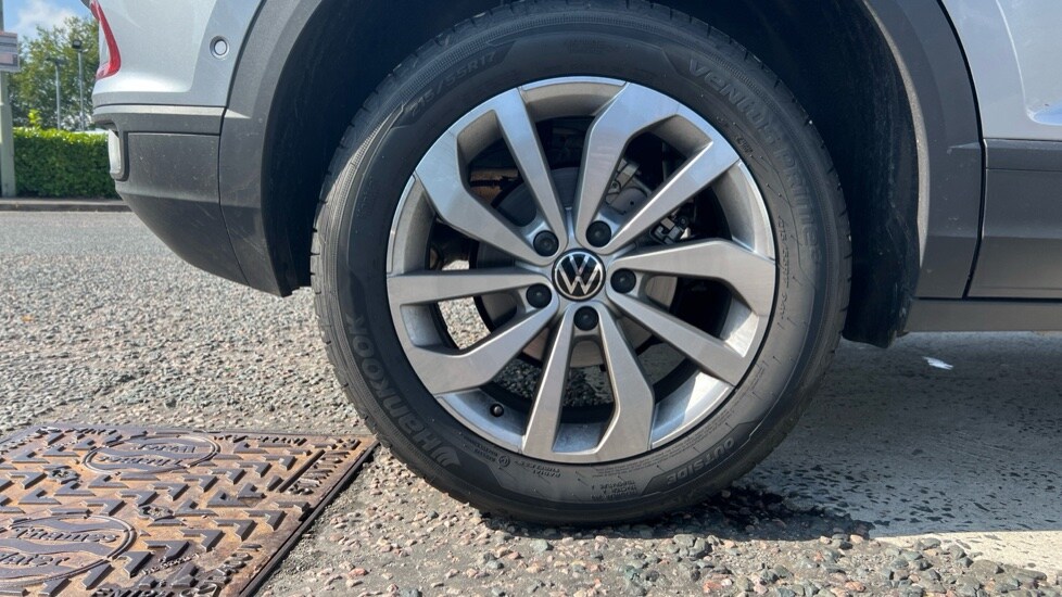 Used Volkswagen T-Roc 2025 for sale - 76575087: Photo 19