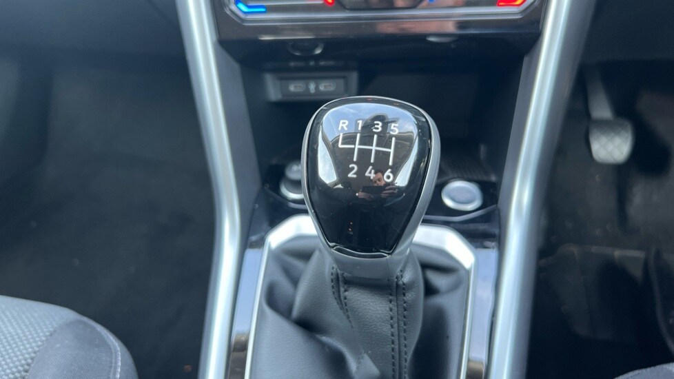 Used Volkswagen T-Roc 2025 for sale - 76575087: Photo 35