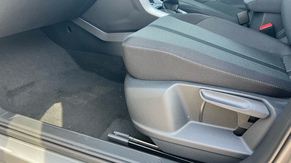 Used Volkswagen T-Roc 2025 for sale - 76575087: Photo 39