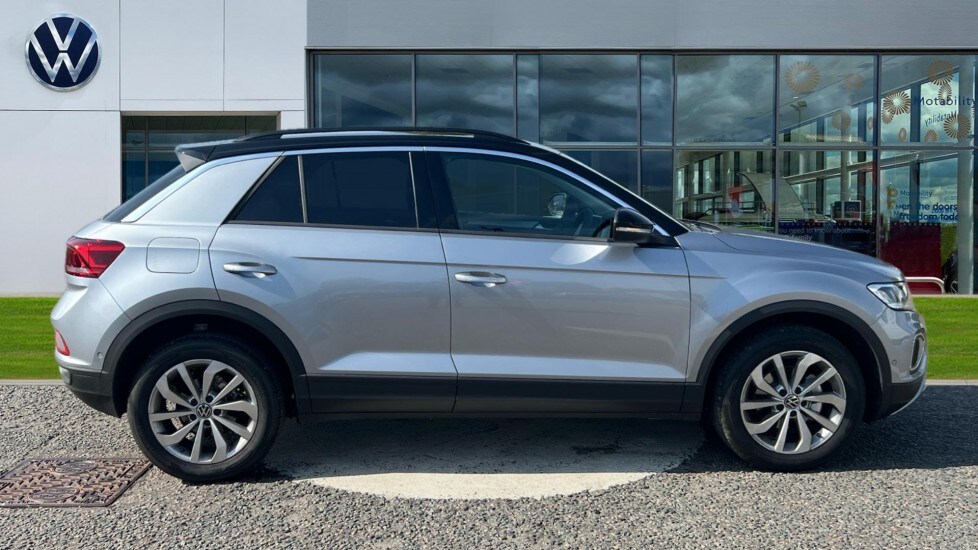 Used Volkswagen T-Roc 2025 for sale - 76575087: Photo 4