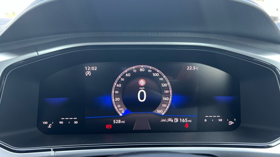 Used Volkswagen T-Roc 2025 for sale - 76575087: Photo 44