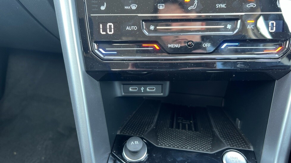 Used Volkswagen T-Roc 2025 for sale - 76575087: Photo 48