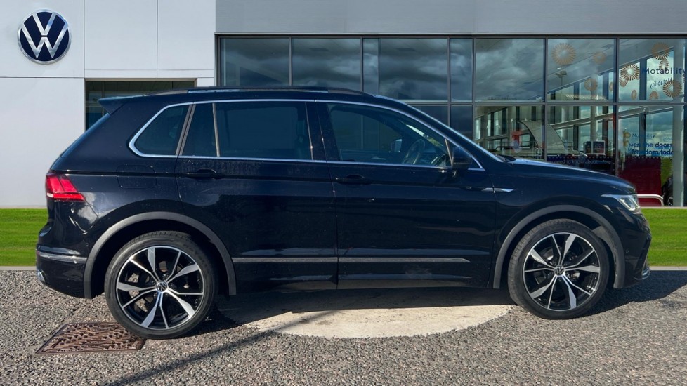 Used Volkswagen Tiguan 2021 for sale - 76350951: Photo 4