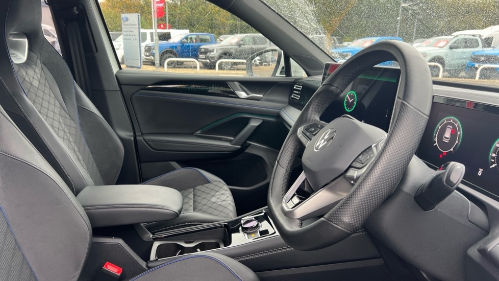 Used Volkswagen Tiguan 2024 for sale - 76265654: Photo 26