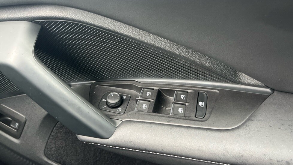 Used Volkswagen Tiguan 2024 for sale - 76265654: Photo 37