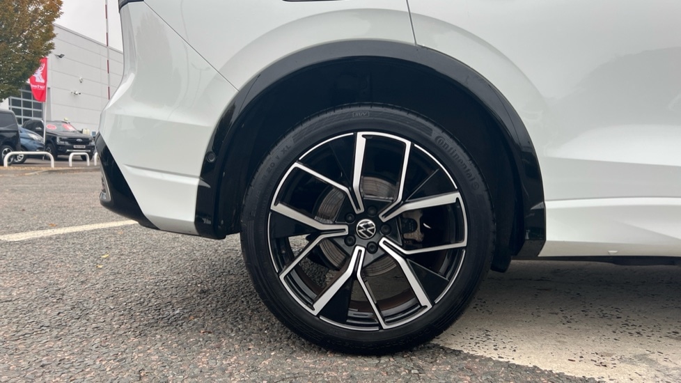 Used Volkswagen Tiguan 2024 for sale - 76265654: Photo 5