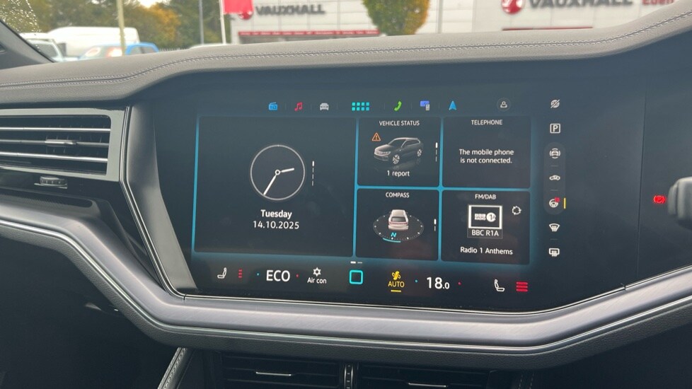 Used Volkswagen Touareg 2025 for sale - 76552573: Photo 13