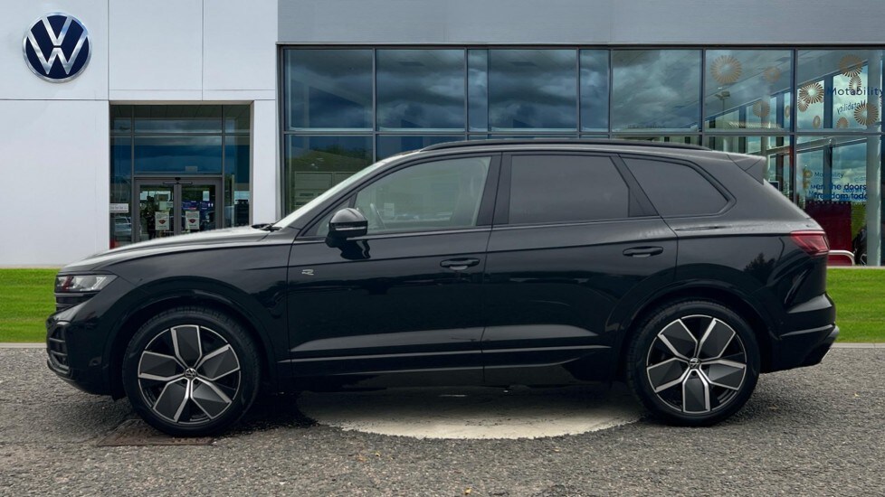 Used Volkswagen Touareg 2025 for sale - 76552573: Photo 9