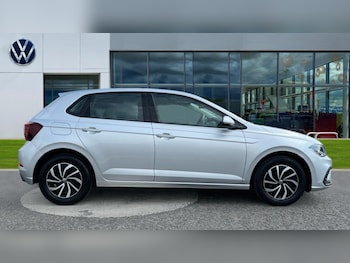 Used Volkswagen Polo 2023 for sale - 75602913: Photo