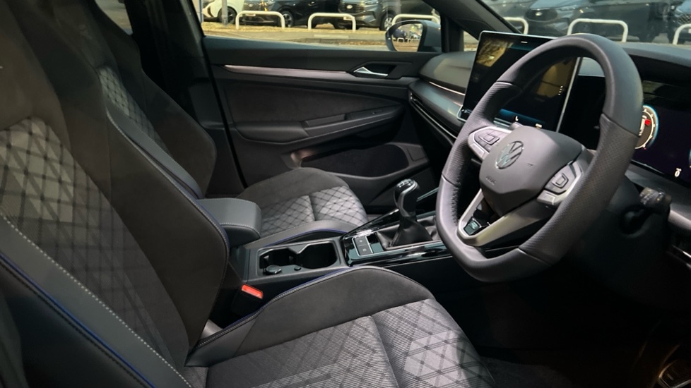 Used Volkswagen Golf 2025 for sale - 76568043: Photo 26